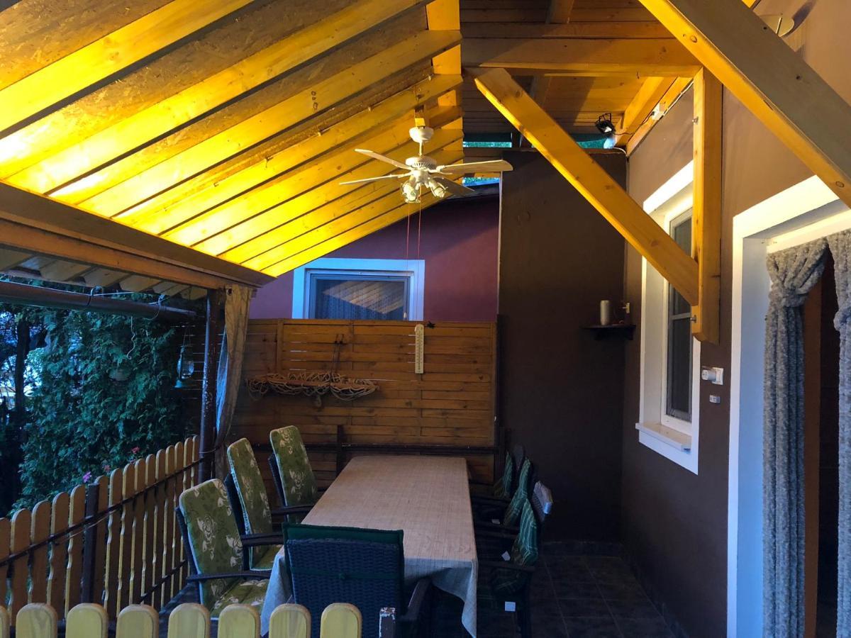 Hero 4 Sterne Ferienhaus Baja Zewnętrze zdjęcie