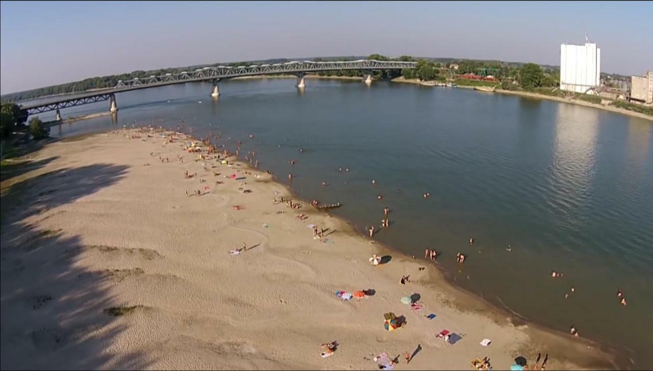 Hero 4 Sterne Ferienhaus Baja Zewnętrze zdjęcie