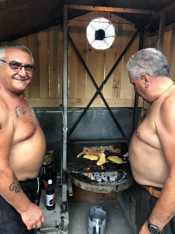 Hero 4 Sterne Ferienhaus Baja Zewnętrze zdjęcie